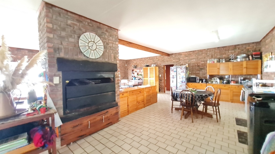 5 Bedroom Property for Sale in Dana Bay Western Cape